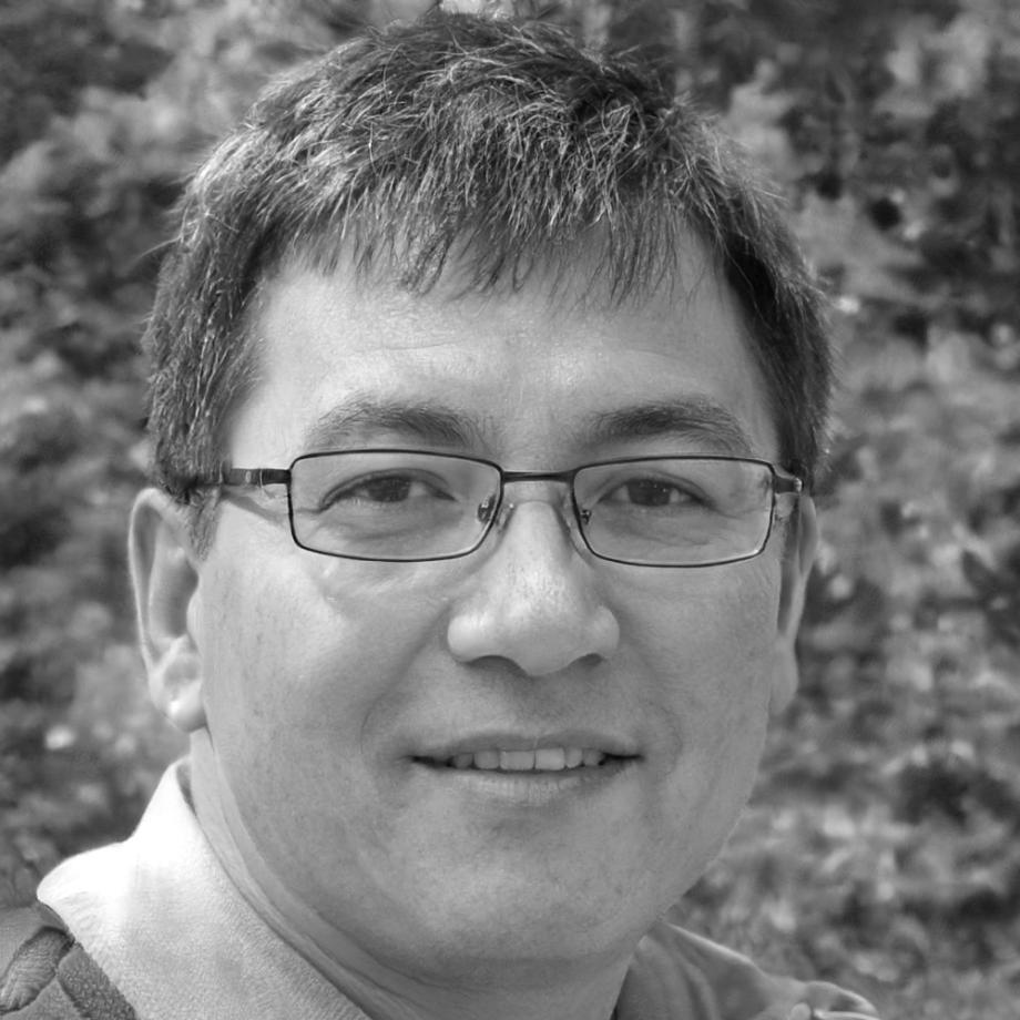 Carlos Mendoza, graduado del programa